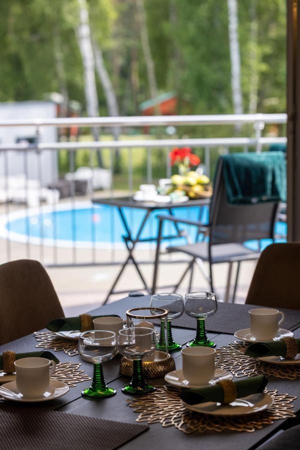 Karat Apartment โปเบียโรโว ภายนอก รูปภาพ